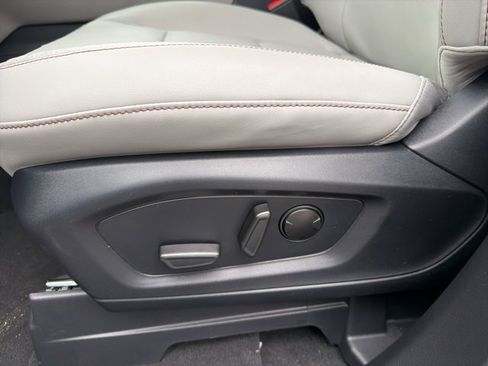 New 2026 Ford Explorer Active image 11