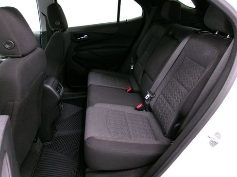 Certified 2022 Chevrolet Equinox LT image 9