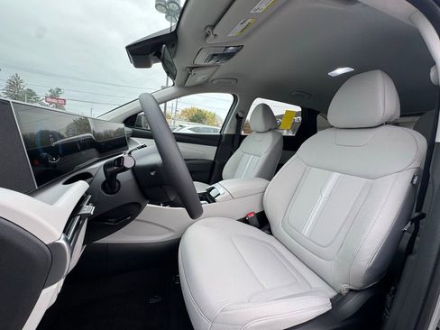 New 2026 Hyundai Tucson SEL AWD/4WD image 18