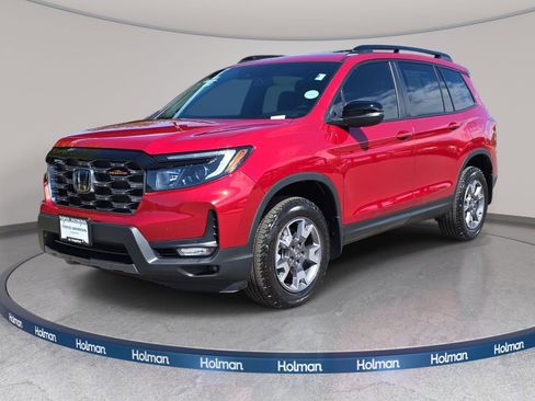 Used 2023 Honda Passport TrailSport image 1