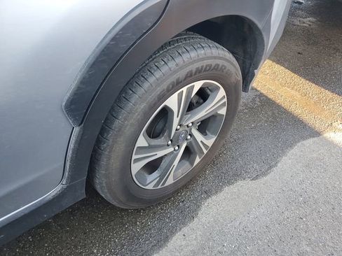 Used 2024 Subaru Crosstrek 2.0i Premium image 7