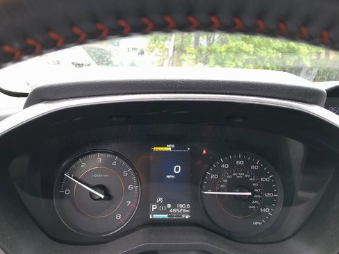 Used 2020 Subaru Crosstrek 2.0i Premium w/ Moonroof Package 2 AWD/4WD image 21
