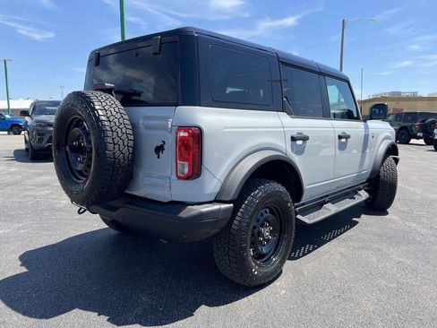 New 2026 Ford Bronco Big Bend w/ Black Diamond Package AWD/4WD image 5