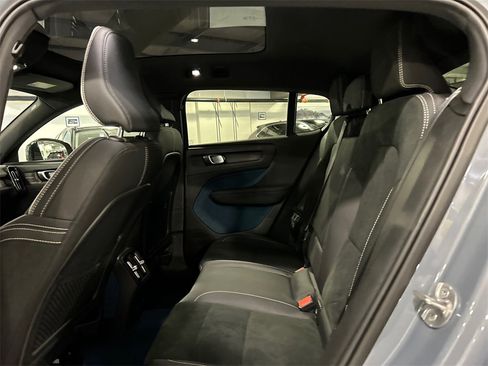 Certified 2023 Volvo C40 P8 Recharge Ultimate image 22