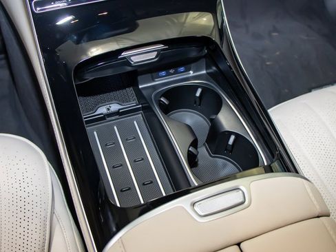 Used 2026 Mercedes-Benz S 500 4MATIC image 21