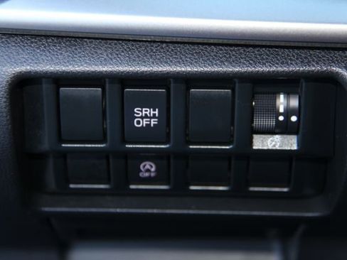 Certified 2023 Subaru Forester Premium image 31