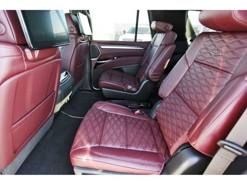 New 2026 Cadillac Escalade Luxury w/ Touring Package image 7