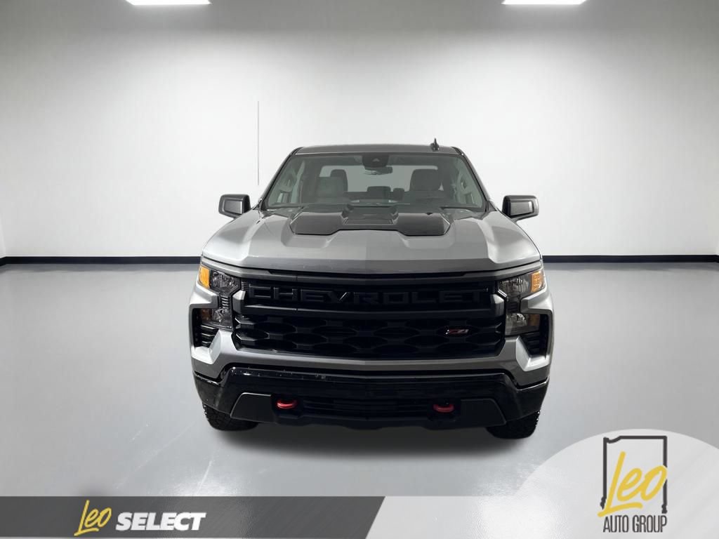 Used 2023 Chevrolet Silverado 1500 Custom Trail Boss AWD/4WD image 2