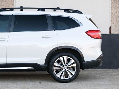 Used 2022 Subaru Ascent Touring image 8