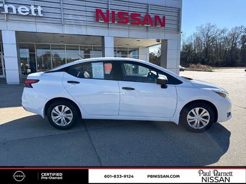 Certified 2025 Nissan Versa S w/ Trunk Package image 5