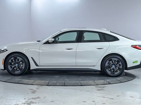 Used 2023 BMW i4 eDrive35 w/ Premium Package RWD image 5