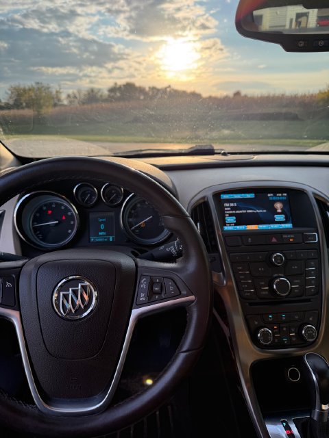 Used 2016 Buick Verano Sport Touring FWD image 10