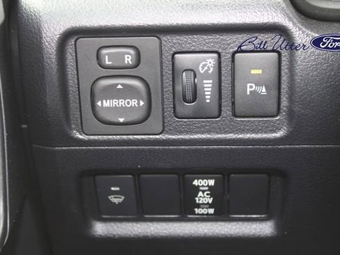 Used 2016 Toyota 4Runner Limited image 24