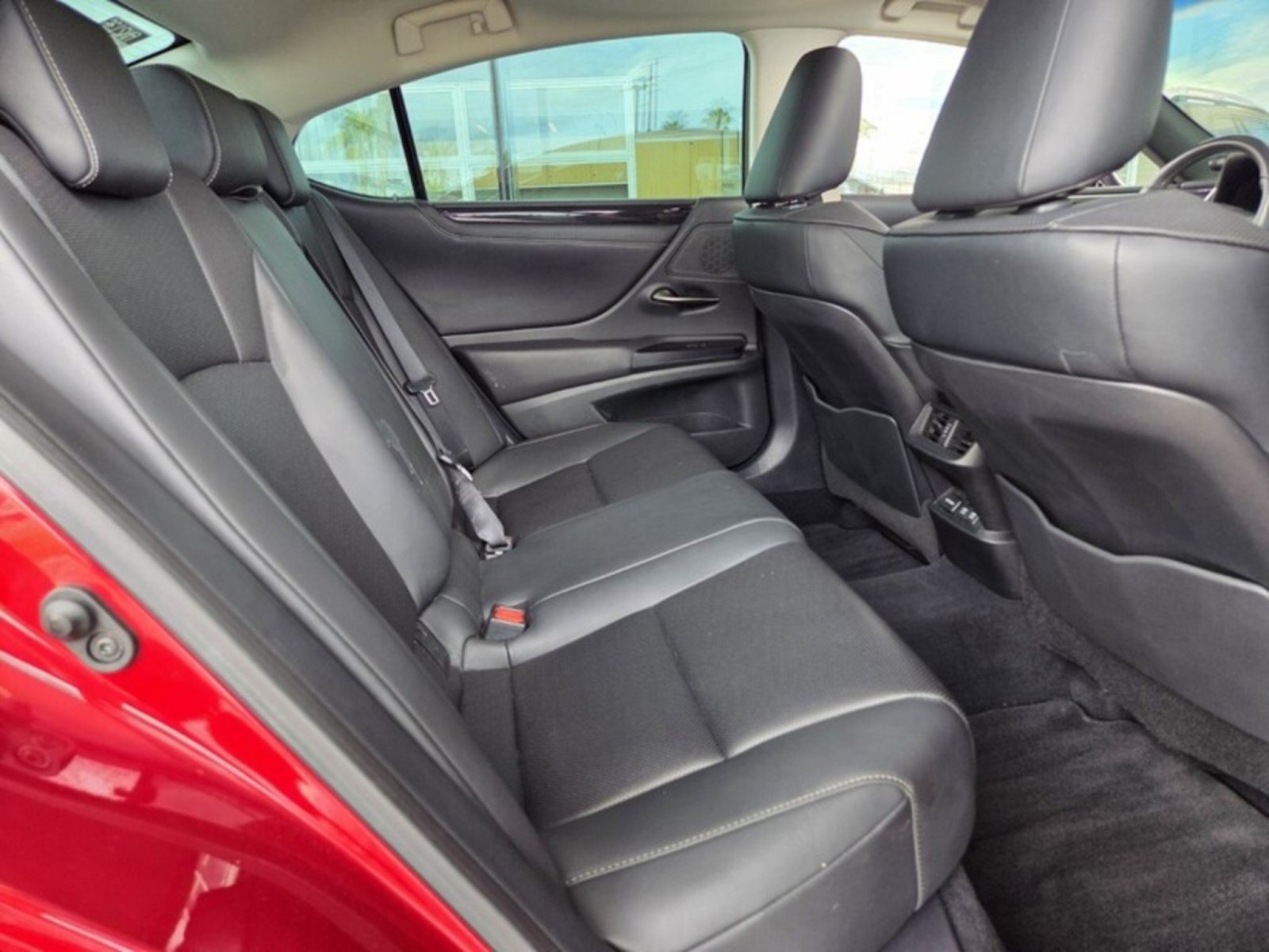Used 2021 Lexus ES 350 w/ Premium Package FWD image 18