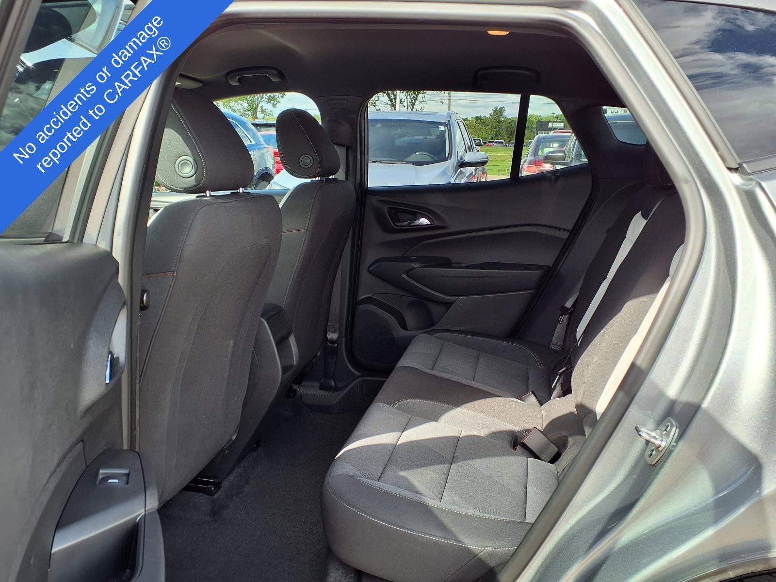 Used 2024 Chevrolet Trax RS w/ Driver Confidence Package FWD image 12