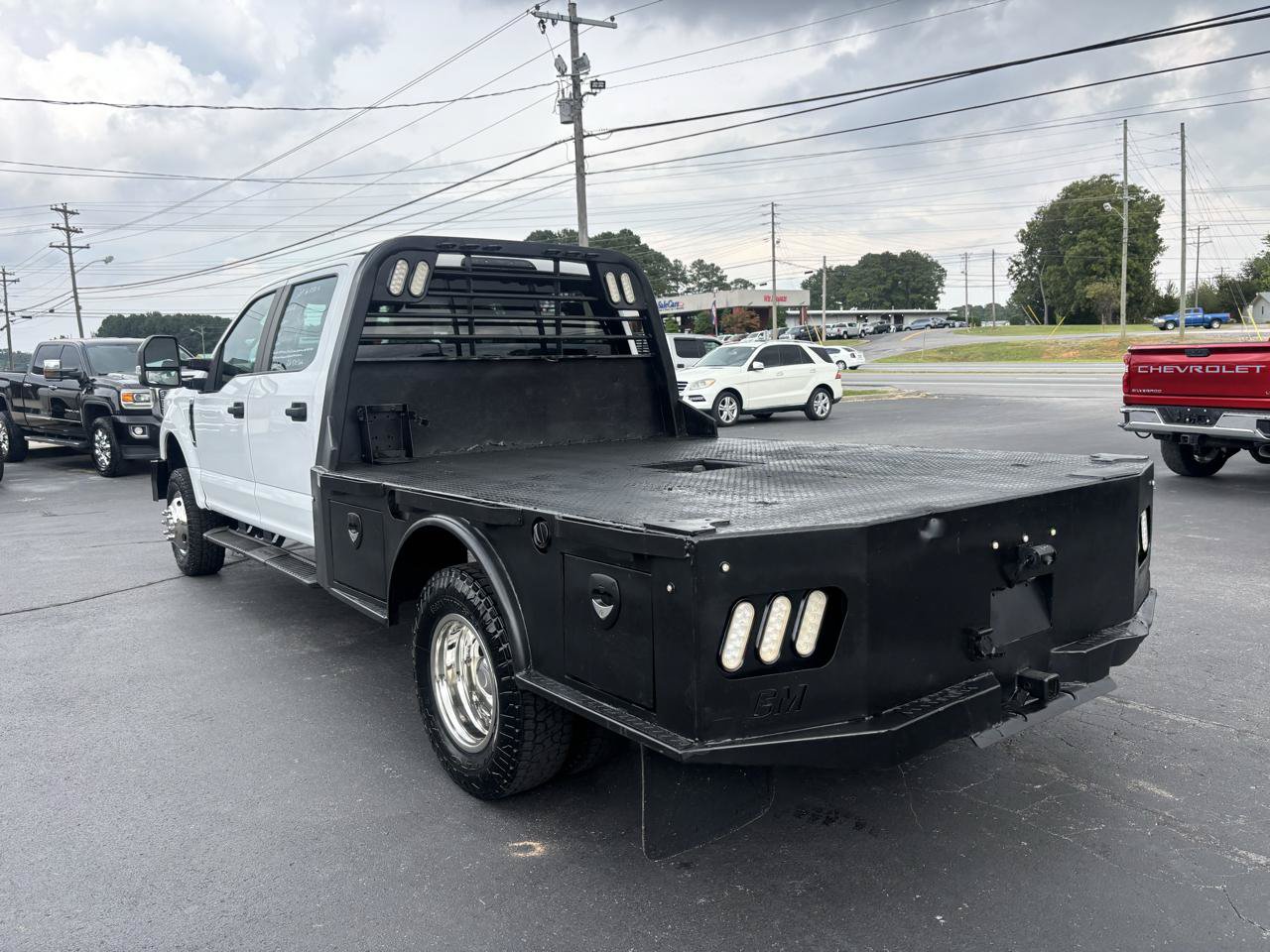 Used 2019 Ford F350 XL w/ Power Equipment Group AWD/4WD image 7