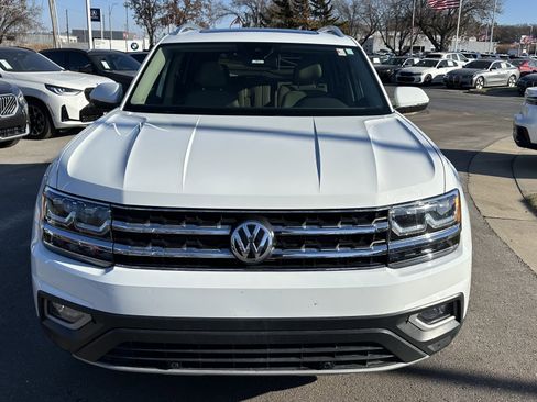 Used 2019 Volkswagen Atlas SEL image 3