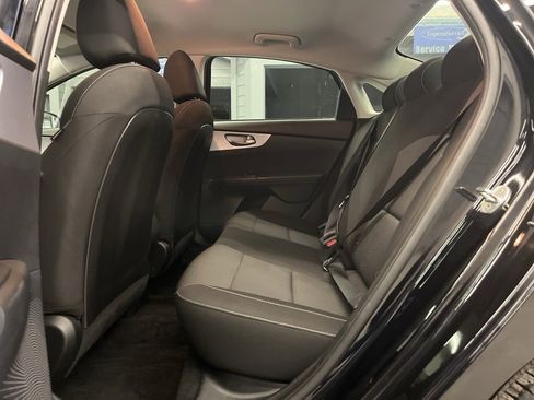 Used 2023 Kia Forte LX image 30