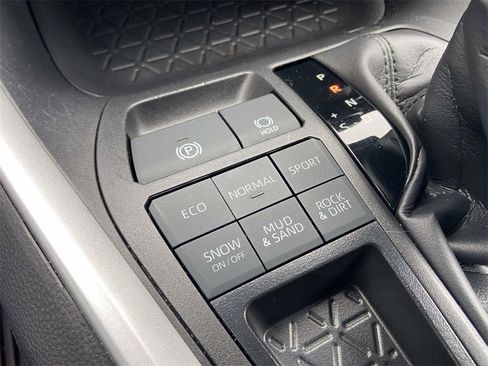 Used 2024 Toyota RAV4 LE image 24