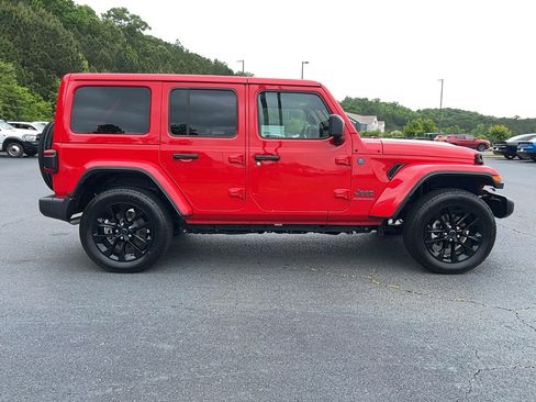 Used 2025 Jeep Wrangler 4WD Unlimited Sahara 4xe w/ Safety Group image 4