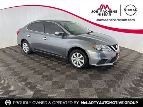 Used 2018 Nissan Sentra S FWD image 1