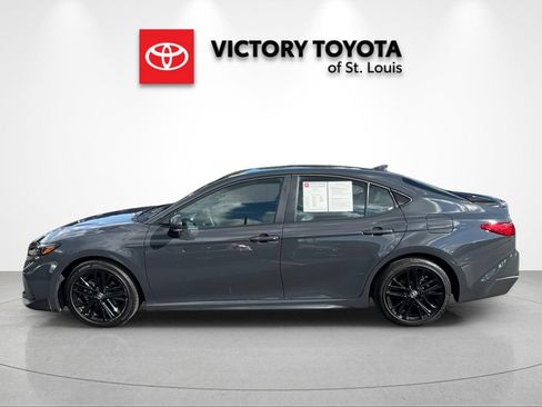 Used 2026 Toyota Camry SE FWD image 6