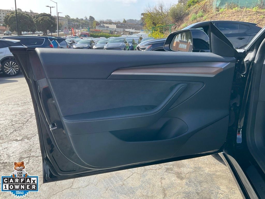 Used 2023 Tesla Model 3 Standard Range RWD image 22