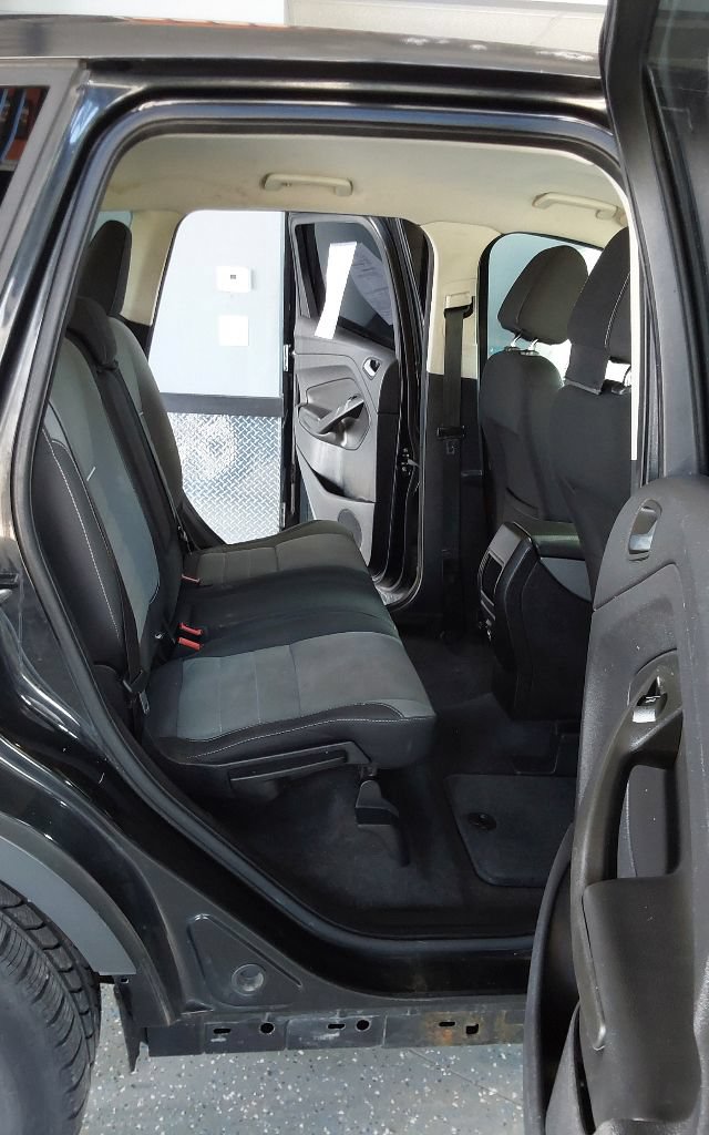 Used 2013 Ford Escape SE FWD image 17