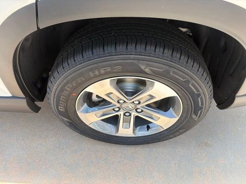 New 2026 Honda Pilot EX-L image 15