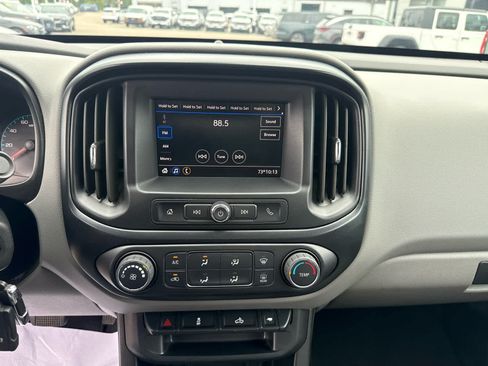 Used 2022 GMC Canyon Elevation Standard w/ Convenience Package AWD/4WD image 17