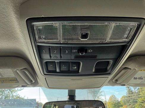 Used 2013 Toyota 4Runner SR5 image 14