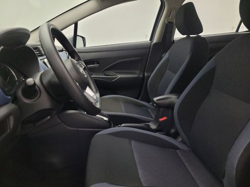 Used 2025 Nissan Versa SV w/ Trunk Package FWD image 17