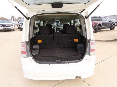 Used 2006 Scion xB image 14
