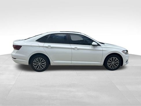 Used 2019 Volkswagen Jetta SE image 6