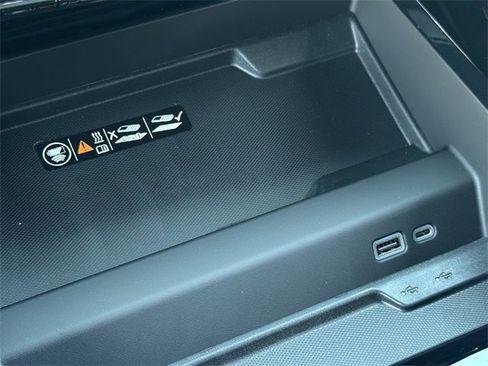 New 2026 Chevrolet Tahoe High Country image 18