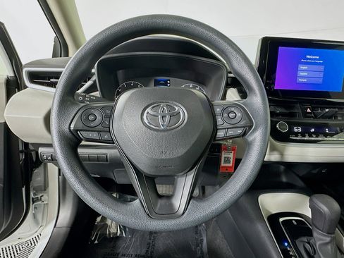 Used 2023 Toyota Corolla LE image 15