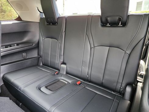 Certified 2023 INFINITI QX60 Sensory w/ Cargo Package AWD/4WD image 9