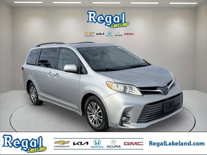 Used 2019 Toyota Sienna XLE