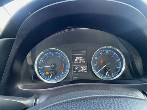 Used 2018 Toyota Corolla LE FWD image 9
