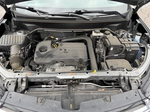 Used 2023 Chevrolet Equinox LT w/ Driver Convenience Package image 10