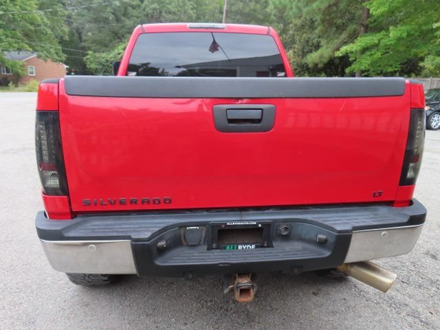 Used 2007 Chevrolet Silverado 2500 LT w/ Suspension Package, Off-Road AWD/4WD image 7