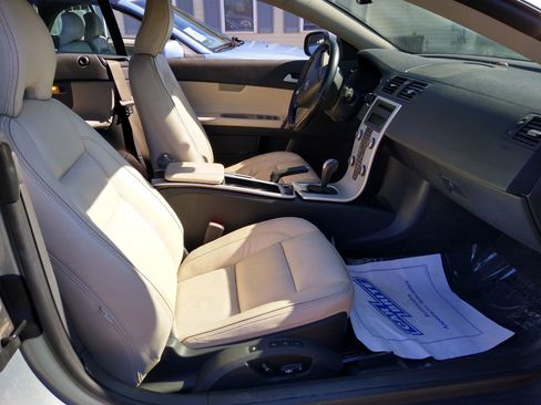 Used 2013 Volvo C70 T5 image 16
