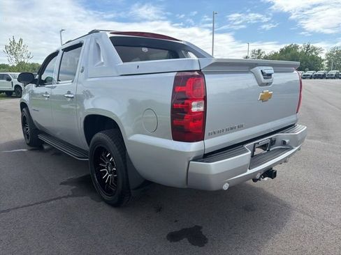 Used 2013 Chevrolet Avalanche LS w/ All-Star Edition AWD/4WD image 11