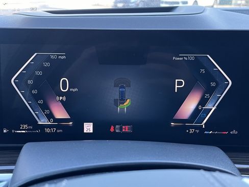 Used 2023 BMW X7 xDrive40i w/ Executive Package image 14