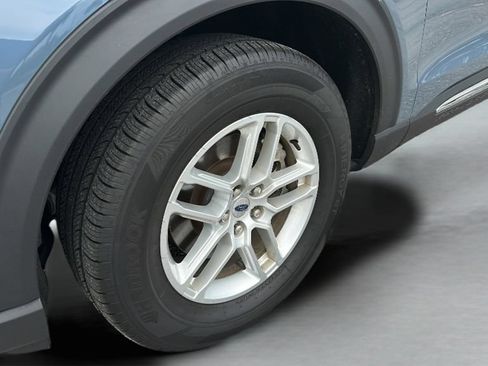 Used 2025 Ford Explorer Active w/ Active Comfort Package RWD image 34