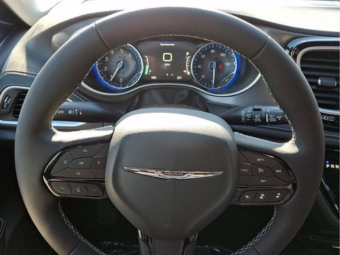 New 2026 Chrysler Pacifica Select w/ S Appearance Package image 14