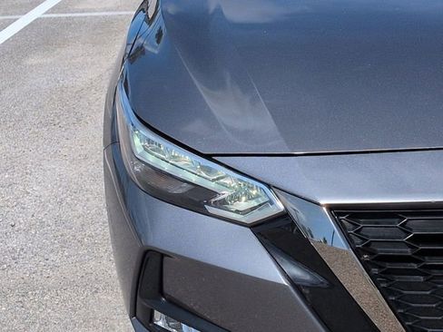 Used 2023 Nissan Sentra SR w/ Trunk Package FWD image 10