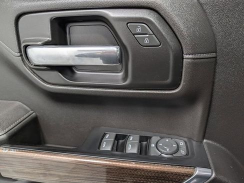 Used 2019 Chevrolet Silverado 1500 LT Trail Boss AWD/4WD image 20