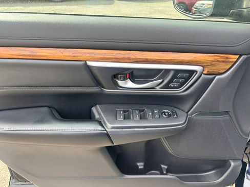 Used 2018 Honda CR-V EX-L image 17