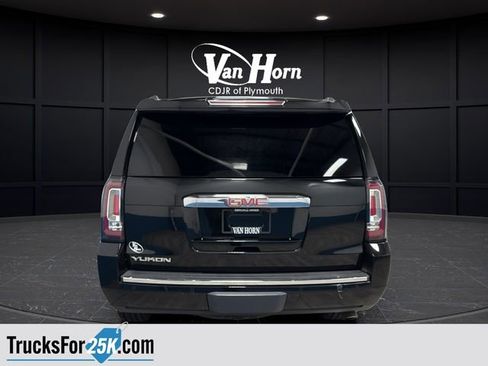 Used 2017 GMC Yukon Denali w/ Open Road Package AWD/4WD image 5